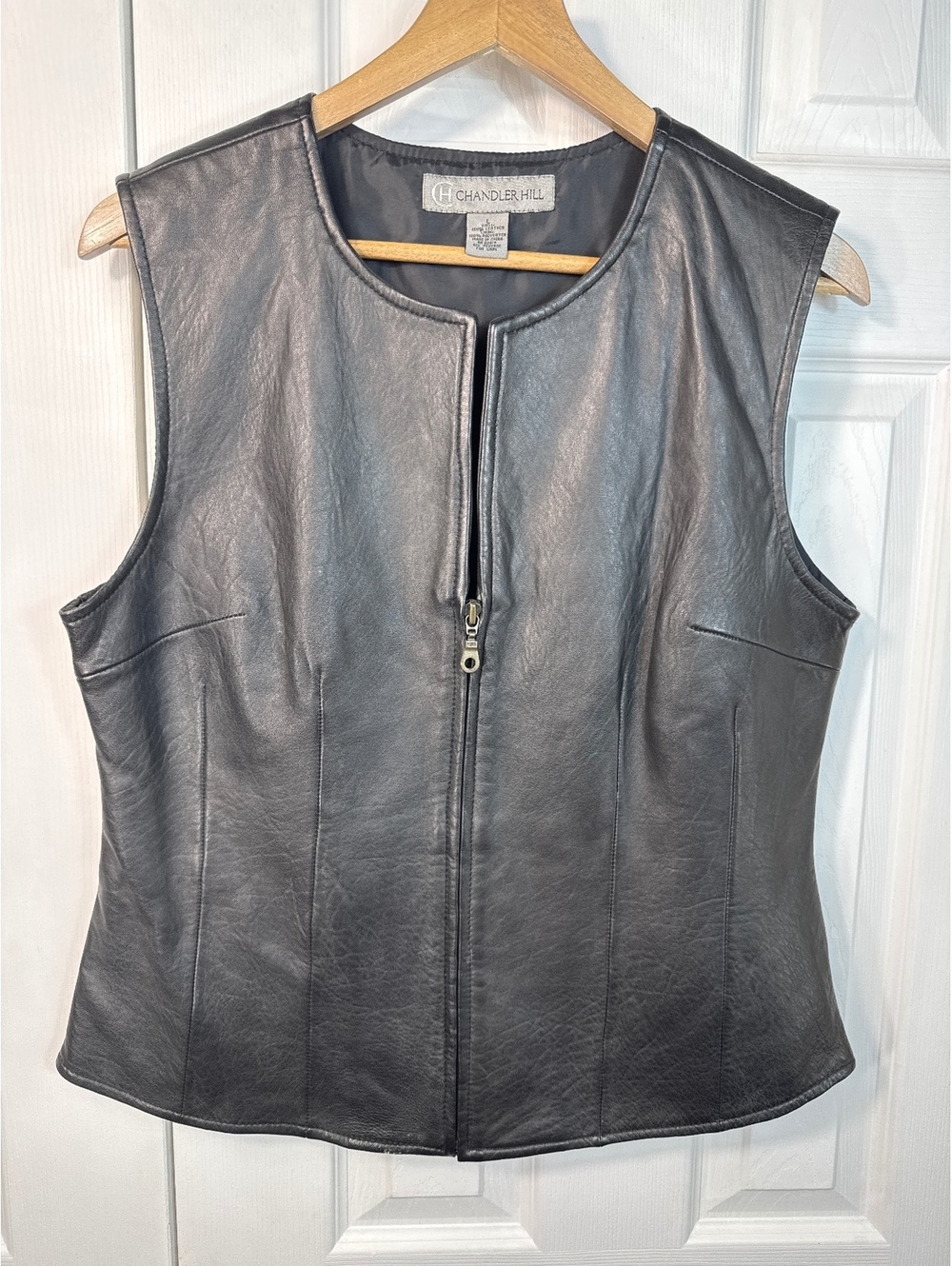 Chandler Hill Black Leather Sleeveless Vest with Front Zipper, Size Large
